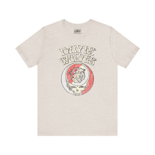 Grateful Wolves Tee